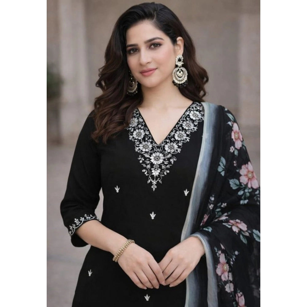 Chanderi Silk Ethnic Motif V-Neck 3/4th Sleeve Kurti With Pant Dupatta Set (Black)