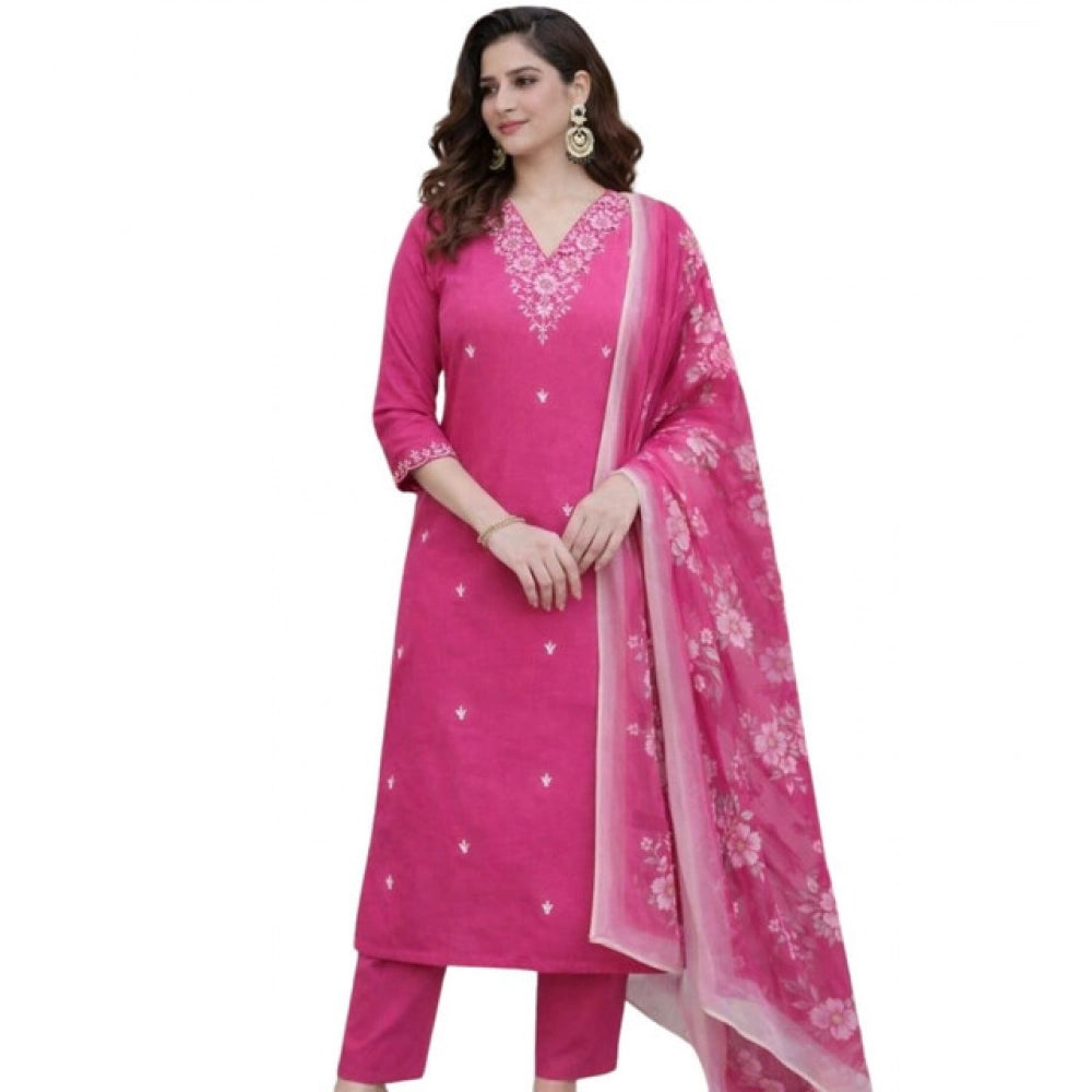 Chanderi Silk Ethnic Motif V-Neck 3/4th Sleeve Kurti With Pant Dupatta Set (Pink)